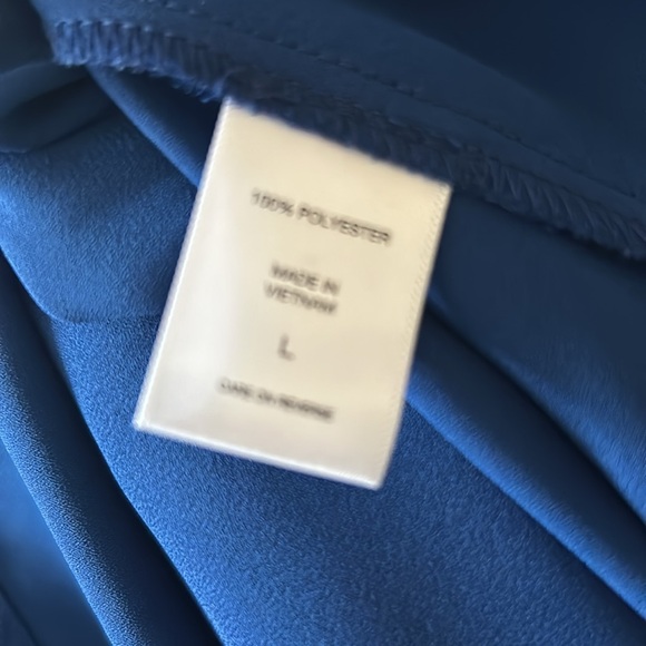 7th Ave NY & Co- blue light weight bow  blouse/ key hole tie. - Picture 6 of 6